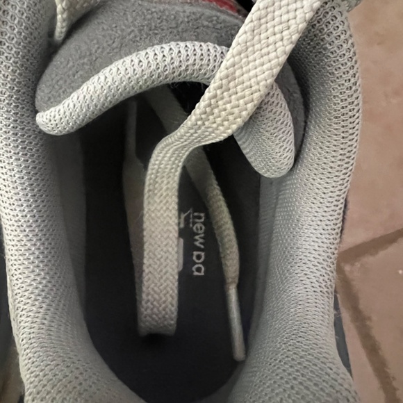 New Balance Kids 9060 Grey/Grey Size 13C - Picture 13 of 16